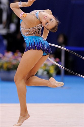 Evgenia Kanaeva-Hoop-WCH Mie 2009