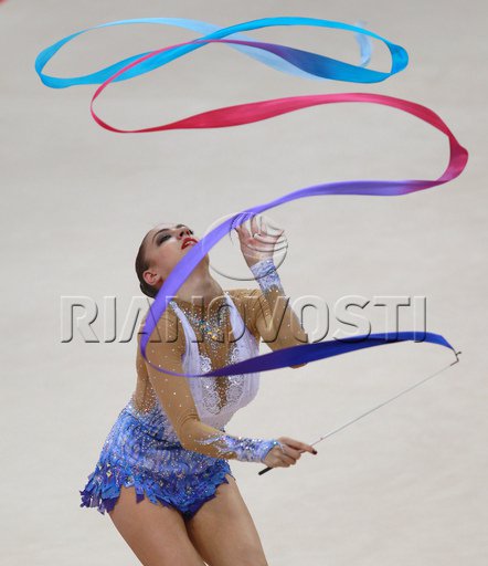 Evgenia Kanaeva-Ribbon-Final-EC Minsk 2011