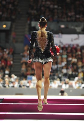 Evgenia Kanaeva-Ball-AA Final-WCH Montpellier 2011-FIG